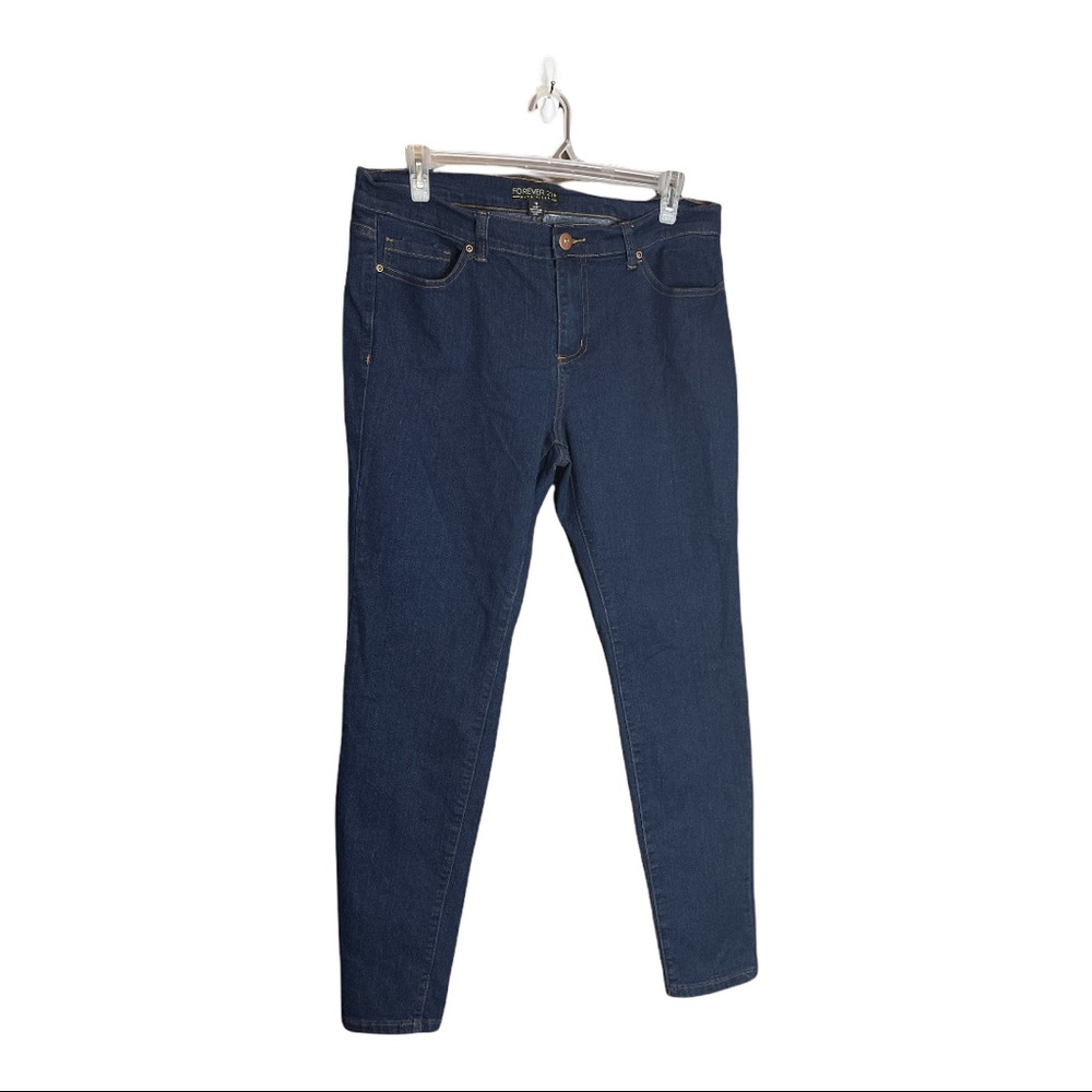 Plus size Forever 21 Dark Denim Jeans (No tag, Never Worn)